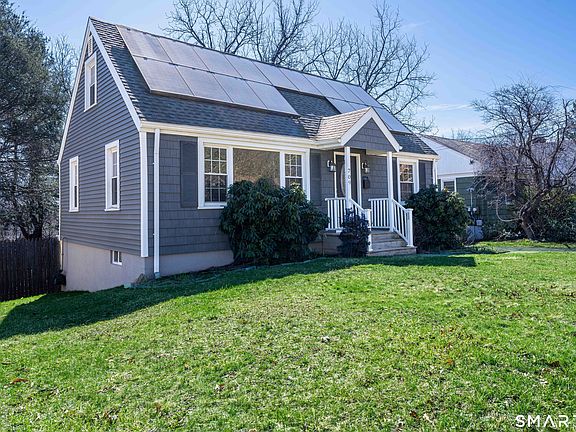 3rd image of 709 Pine Rock Avenue
