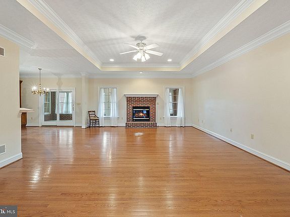 4th image of 107 Dewberry Dr
