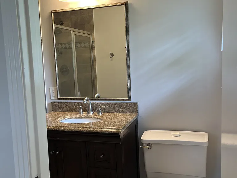 810 Davis Dr — Photo 13