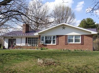 4632 E Lee Hwy, Max Meadows, VA 24360