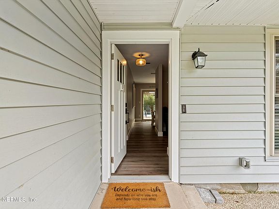 4th image of 305 N 19TH Street