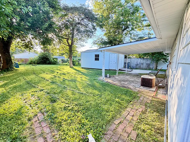 2511 S Ruston Ave — Photo 11
