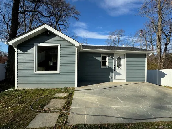 22 Sylvan Trail, Blooming Grove, NY 10950