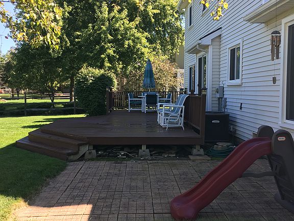 Deck /brick patio