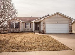 1810 Hackmann Hollow Dr, Wentzville, MO 63385