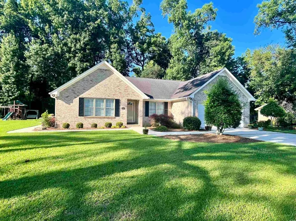 361 Lakewood Ave., Georgetown, SC 29440