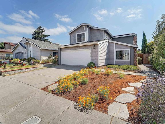 3rd image of 26670 Joshua St