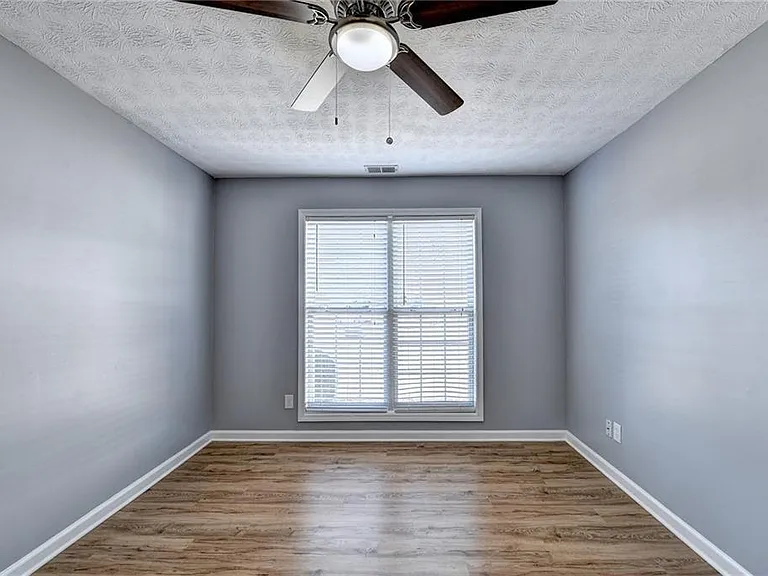 5867 Tattersall Ter — Photo 22