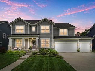 945 Memories Ln, Westerville, OH 43081