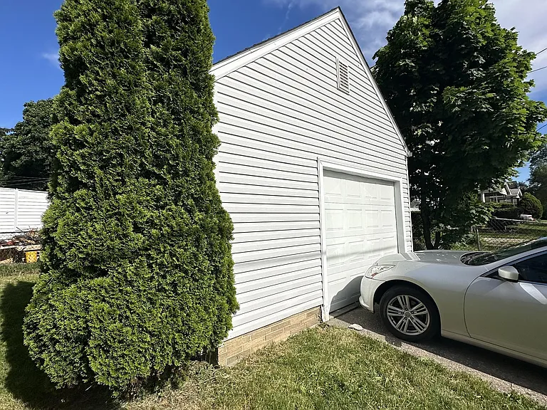 11021 Western Ave — Photo 13