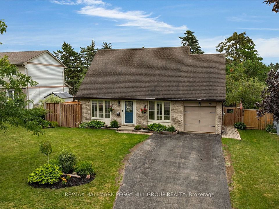 1st image of 36 Lillian Cres