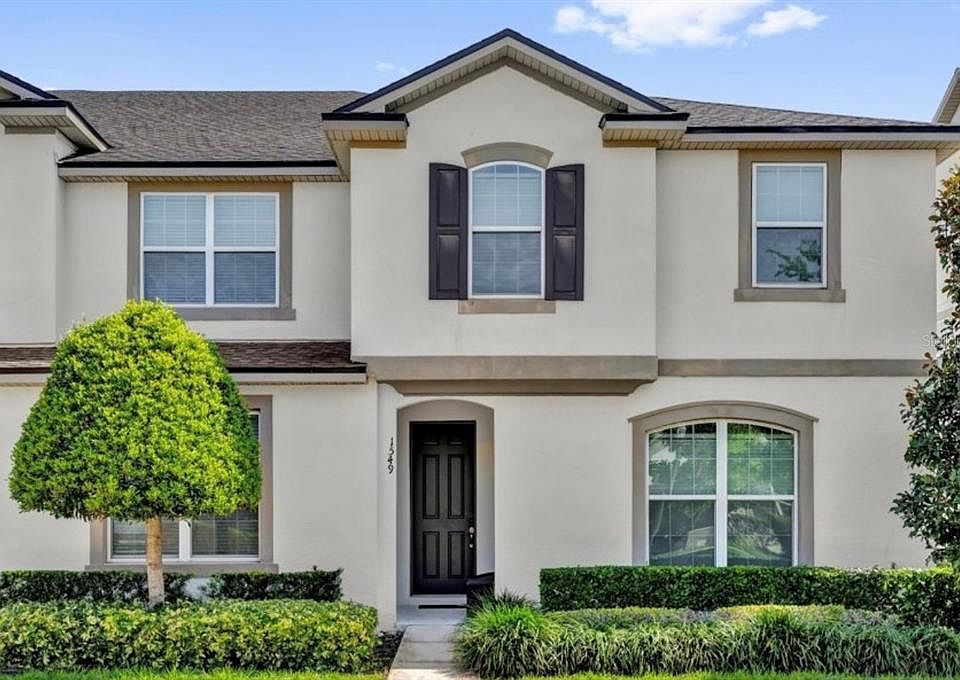 1st image of 1549 CAREY PALM CIRCLE