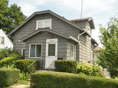 32 Rowena St, Worcester, MA, 01606