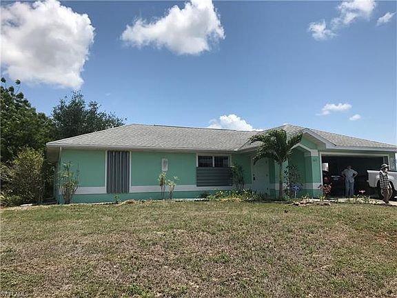 2nd image of 2617 NE 2nd Pl