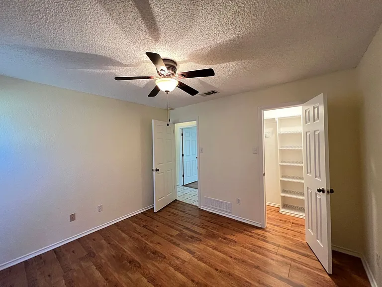 2312 Blue Cypress Dr — Photo 38