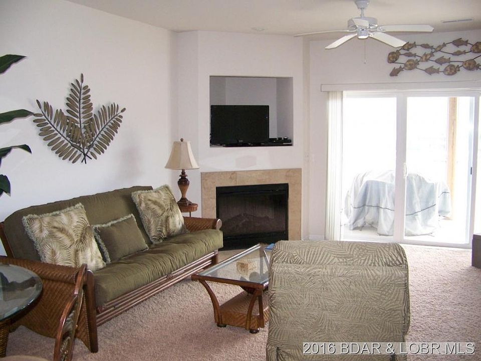 1st image of 166 Oak Harbor Dr #3-B