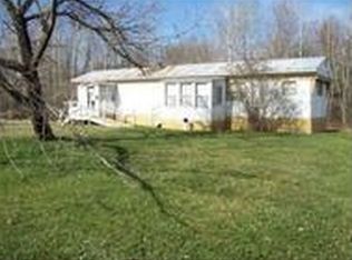 16 Denbow Rd, Saint Albans, ME 04971