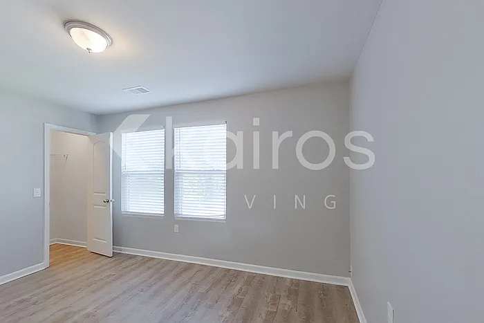 318 Sunrise Cir — Photo 15