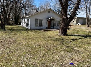 18 S Orphan St, Pryor, OK 74361