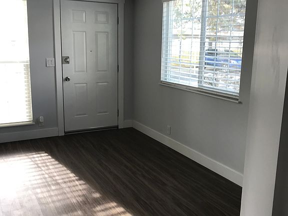 2nd image of 1376 W Telegraph Hill Dr