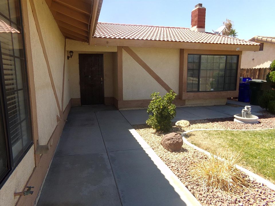 1st image of 15576 Chaparral St