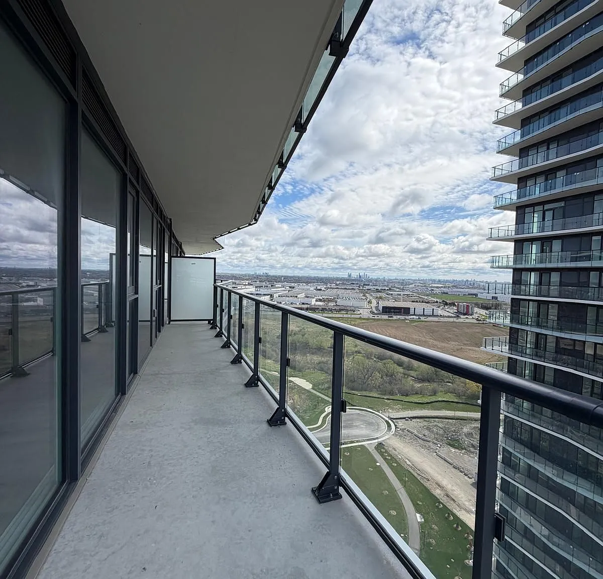 2 bed, $2,500 — Photo 2