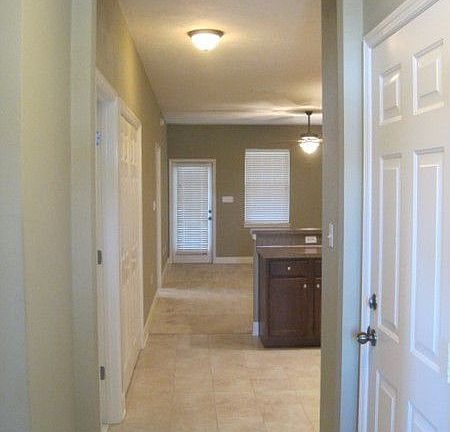 4th image of 2872 Hampton Meadow Dr