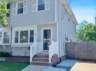 589 Britton Ave, Staten Island, NY 10304