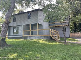 3601 Arrow Dr, Knoxville, TN 37914