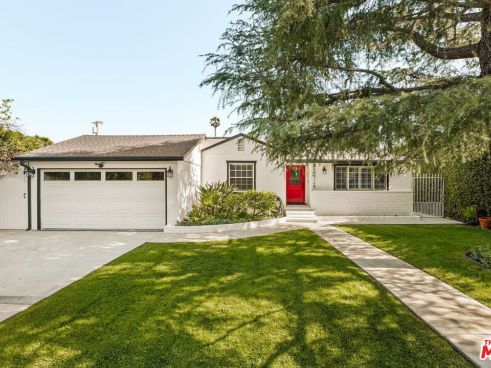1st image of 13854 Valleyheart Dr