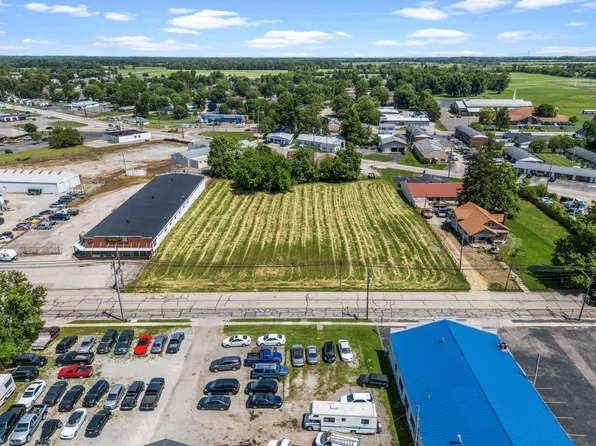 1053 W Main St, Wilmington, OH 45177