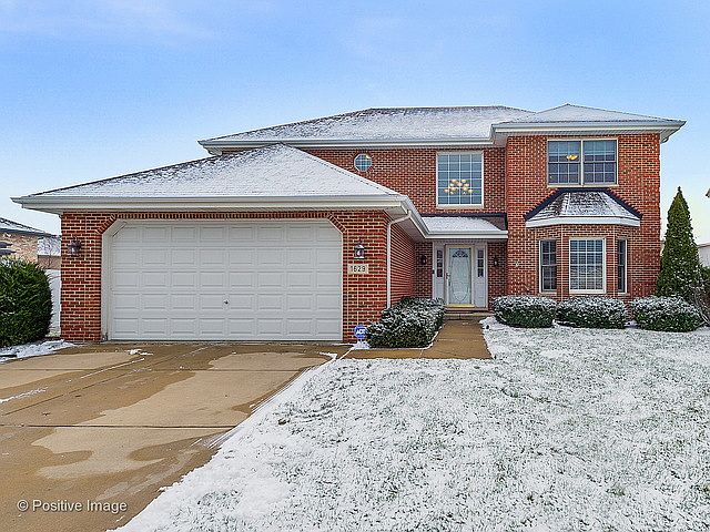 1st image of 1629 Hillcrest Ln