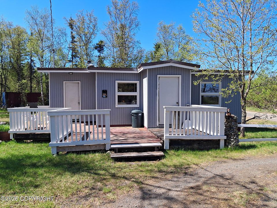 1st image of 605 Woodriver Rd