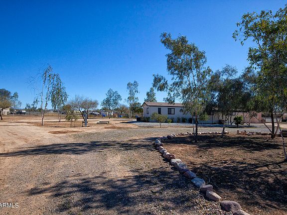 5th image of 20601 W Saddle Mountain Ct
