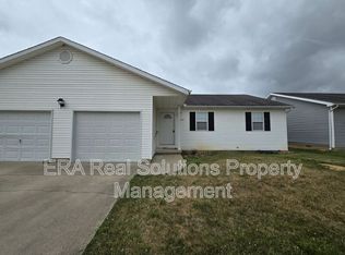 1062 N West St, Hillsboro, OH 45133