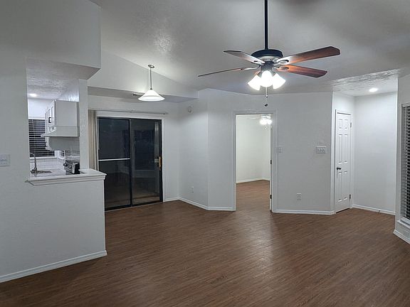 5th image of 415 Liberty Pl