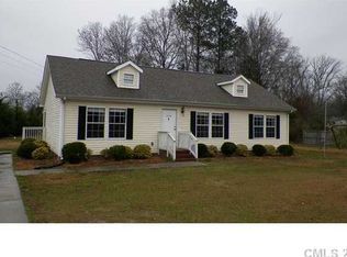 2554 Country Club Dr, Lancaster, SC 29720