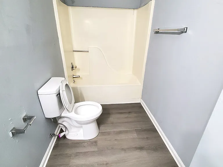 1812 London Church Rd NE #3A — Photo 6
