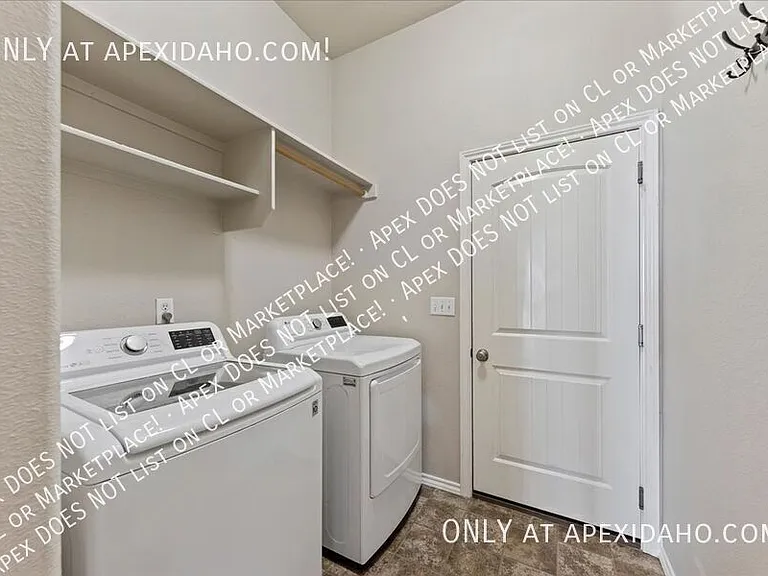 1899 W Apgar Creek Dr — Photo 22