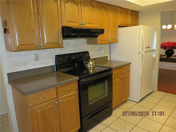 5th image of 1838 Arbor Dr S