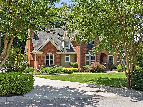 3rd image of 9542 Legacy Oaks Dr