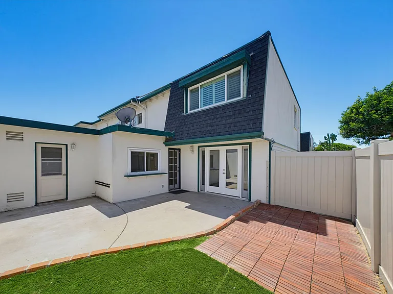 20361 Fee Ln — Photo 7