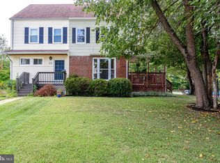 6911 Radcliffe Dr, Alexandria, VA 22307