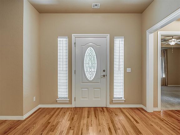 4th image of 3525 Marston Cir