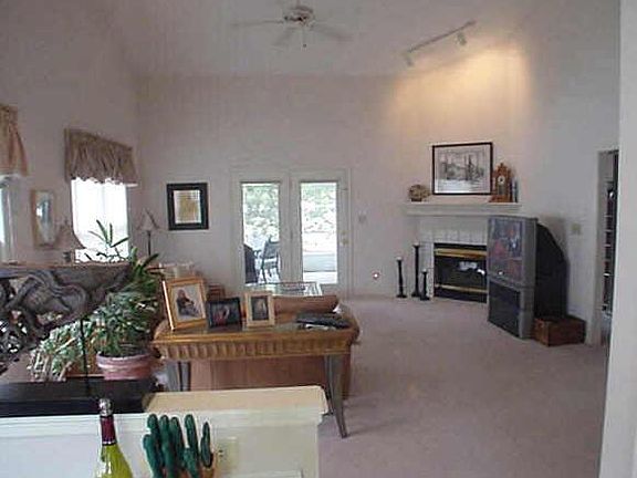 5th image of 7359 Brackenwood Cir