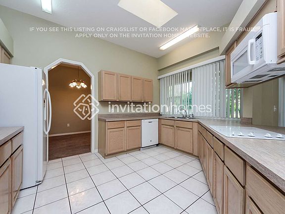 3rd image of 1603 Christa Ct