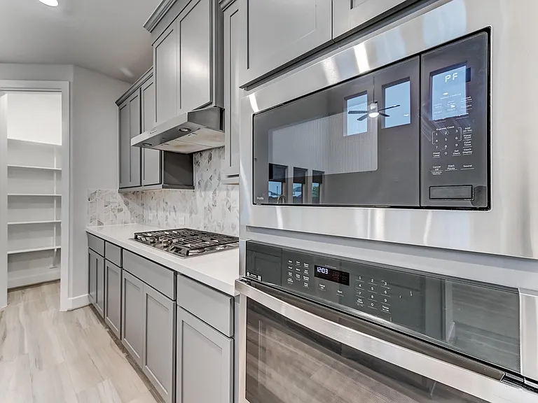 9522 Rialto Creek Dr — Photo 11