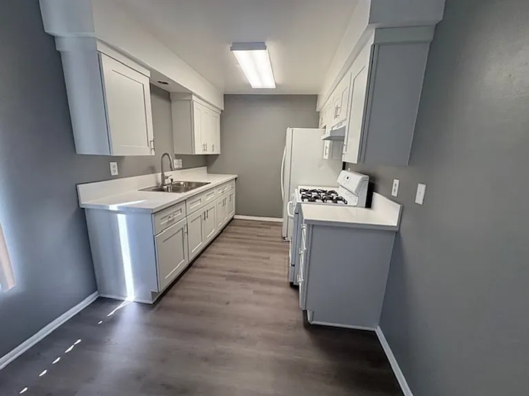 141 W Lambert Rd — Photo 1