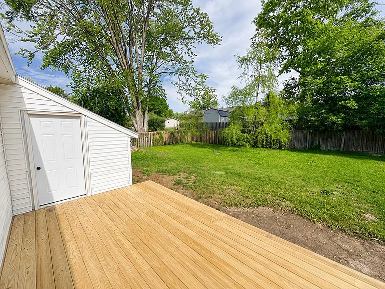 6431 Anderegg Dr — Photo 22