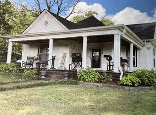 712 Elm Ave, South Pittsburg, TN 37380